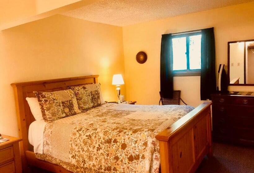 套房, Driftwood Inn