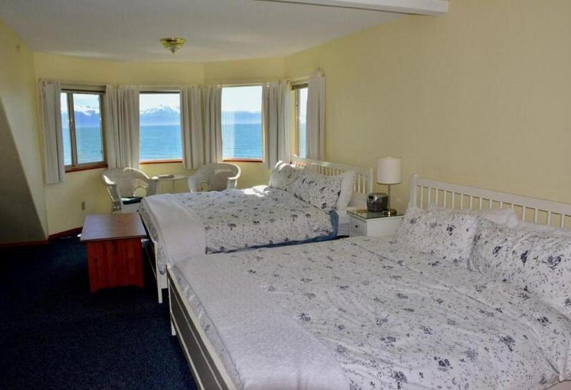 标准间, Driftwood Inn