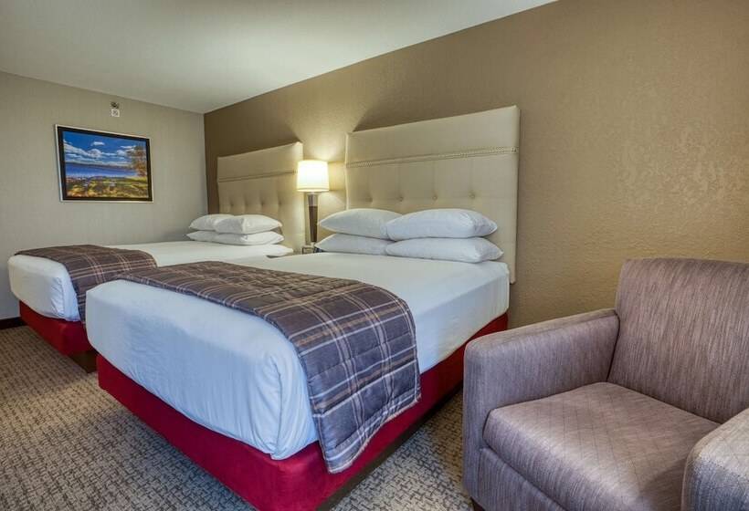 Номер Deluxe, Drury Inn & Suites St. Louis Fairview Heights
