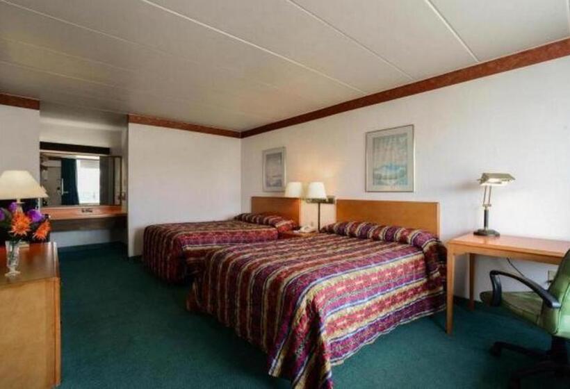 4인용 스탠다드 룸, Loyalty Inn Maryville