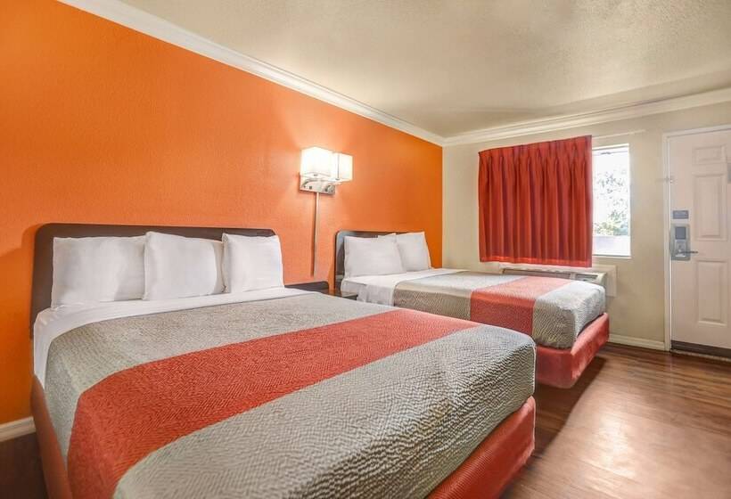 디럭스 룸, Motel 6fresno, Ca  Belmont Ave