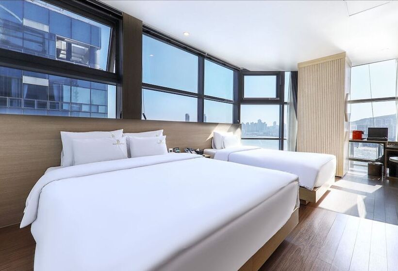 Королевский Номер, Gwanganri Hotel Oceanview