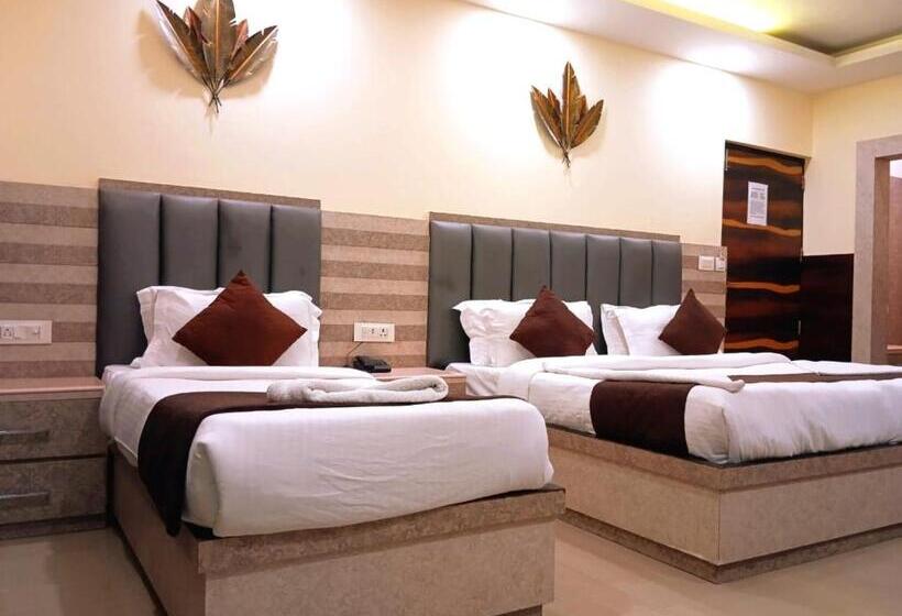 اتاق لوکس, Mahajan International, Delhi Airport