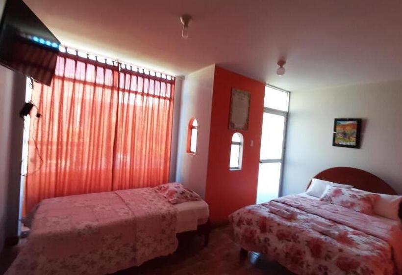 اتاق استاندارد با سرویس بهداشتی مشترک, Marlon's House Nasca