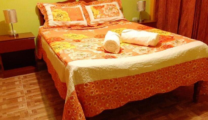 اتاق استاندارد با سرویس بهداشتی مشترک, Marlon's House Nasca