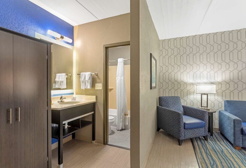 سوییت, Best Western Plus Bowling Green