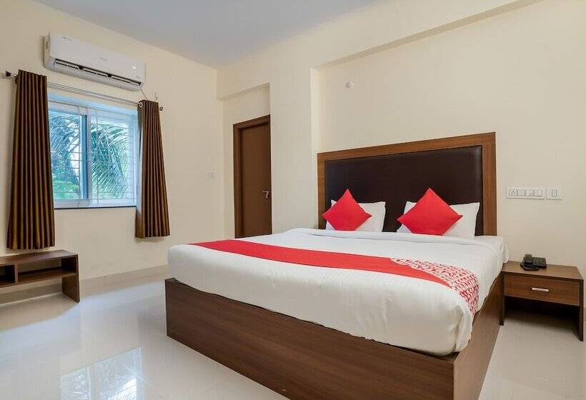 Номер Стандарт, Super Hotel O Gokul Grand Near Sr Nagar Police Station