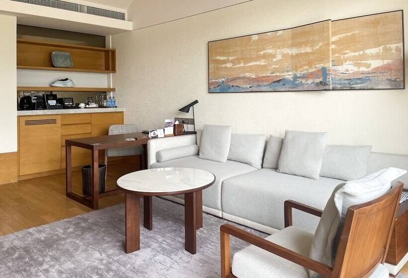 Люкс Повышенной Комфортности, Conrad Hangzhou Tonglu