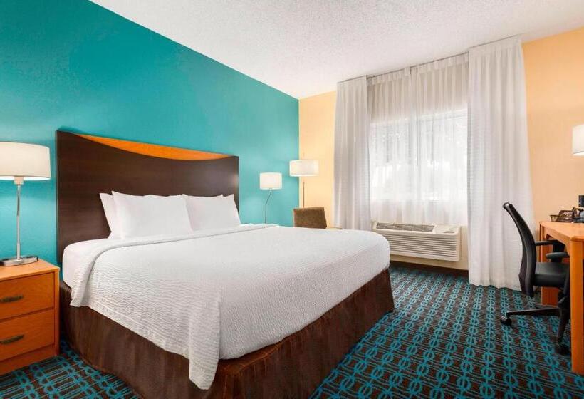 适用于残疾人士的豪华房间, Fairfield Inn Racine