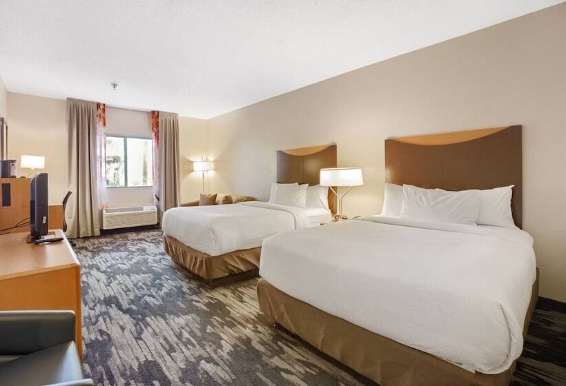 ２ダブルベッドのスタンダードルーム, Fairfield Inn And Suites Mobile