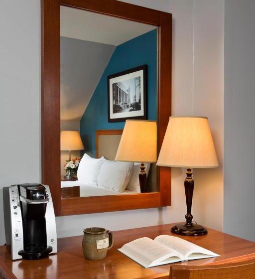 スタンダードルーム, Gideon Putnam Resort & Spa