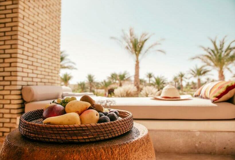 Номер Deluxe с Видом, Anantara Sahara Tozeur Resort & Villas