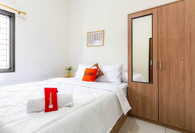 Номер Стандарт, Reddoorz Syariah Near Assalaam   Ums