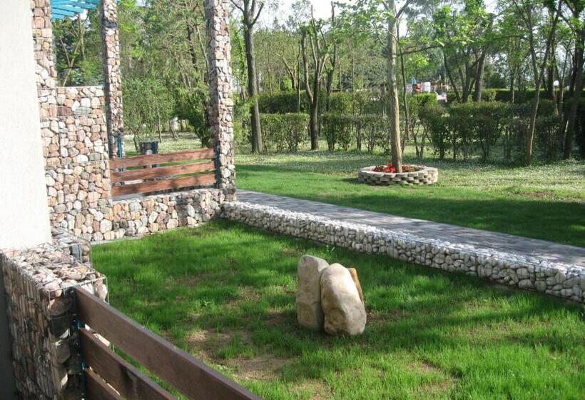 Номер Стандарт, Philoxenia