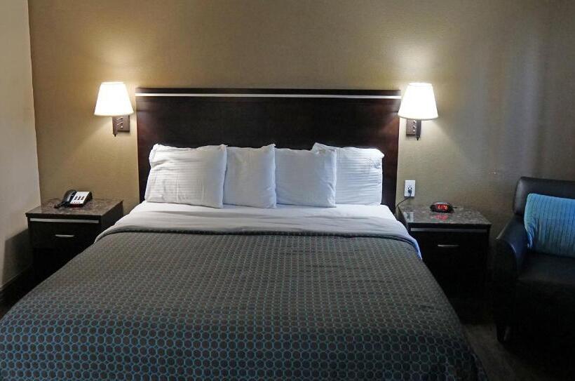 Номер Стандарт Кровать Кинг Адаптированный для Инвалидов, Hawthorne Plaza Inn Near Lax