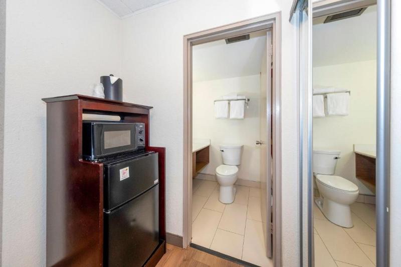 프리미엄 룸, Red Roof Inn Plus Newark Liberty Airport   Carteret
