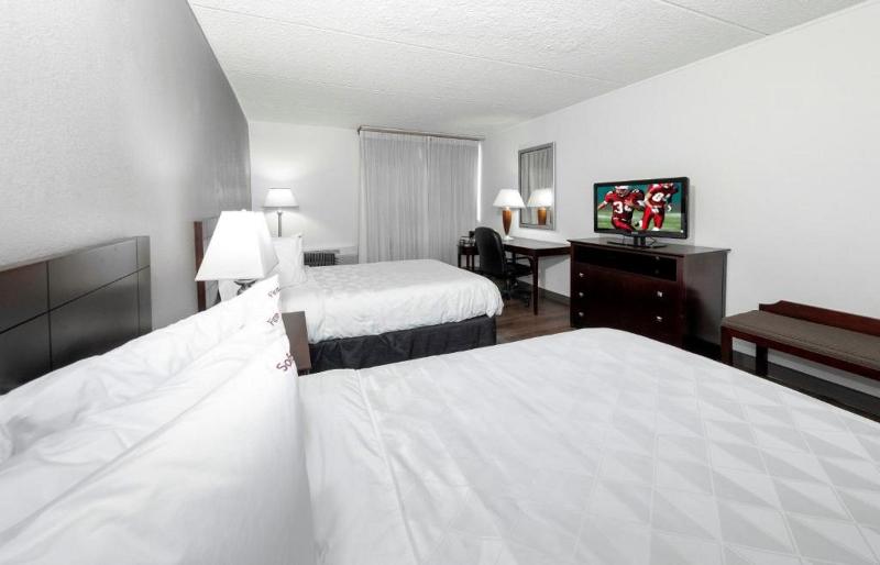 디럭스 룸, Red Roof Inn Plus Newark Liberty Airport   Carteret