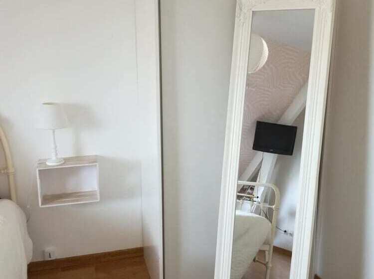 اتاق استاندارد, Chambre Rose Blanche