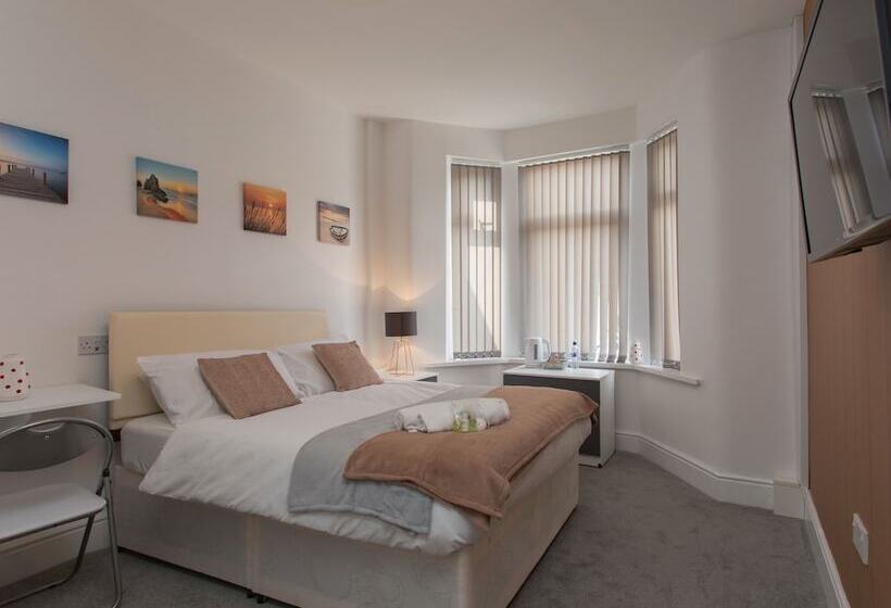 Quarto Superior, Townhouse Plus @ Westminster Street Crewe