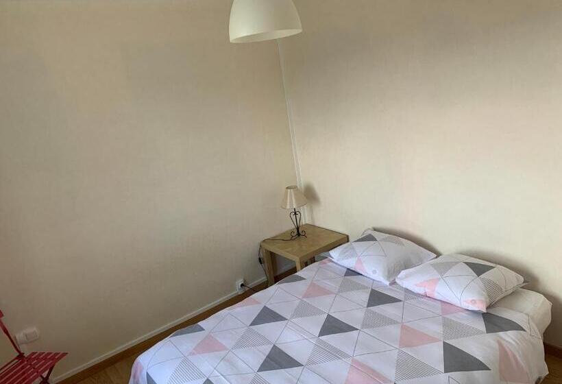 Семейный Номер, Auberge Du Mont Tortue