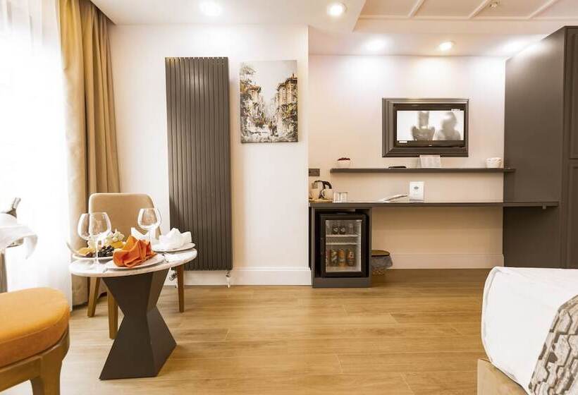اتاق استاندارد سه نفره, Antusa Design Hotel & Spa