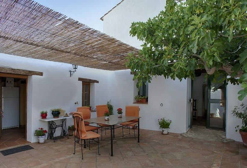 Дом 2 Спальни, Algaba De Ronda