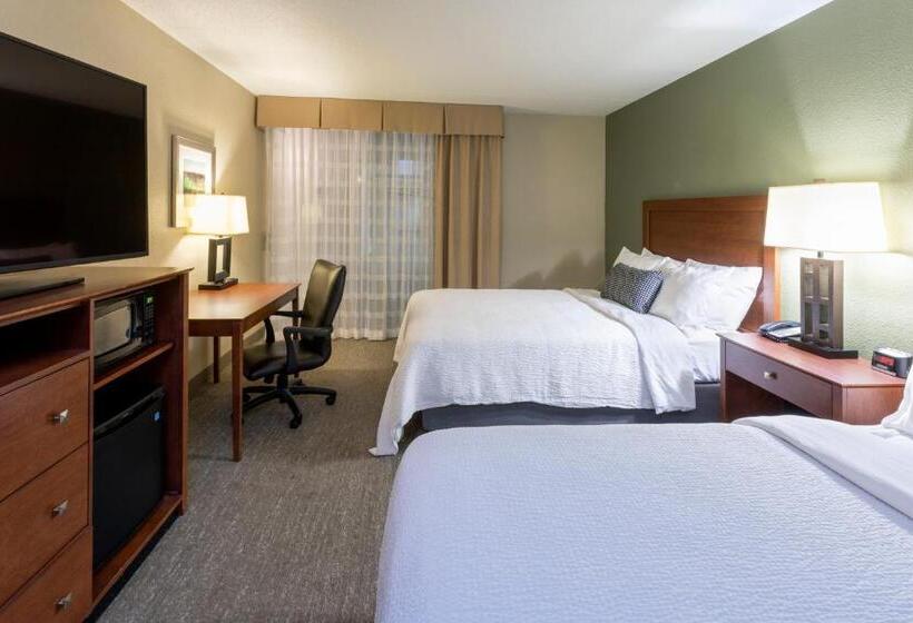 Номер Стандарт Вид на Бассейн, Best Western Fairmont