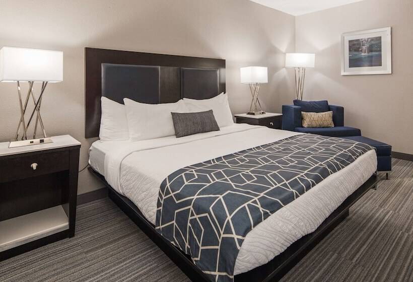 Люкс, Best Western Plus Wilkes Barrescranton Airport