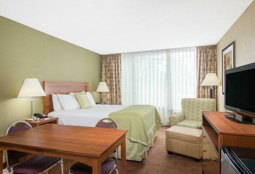 Номер Стандарт, Hawthorn Extended Stay By Wyndham Ellsworth Bar Harbor