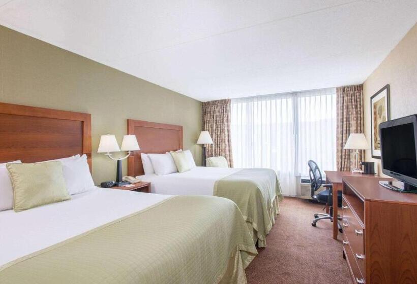 Номер Стандарт, Hawthorn Extended Stay By Wyndham Ellsworth Bar Harbor