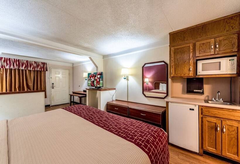 Quarto Superior, Red Roof Inn & Suites Clinton, Tn