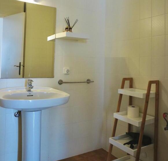 آپارتمان 2 خوابه, Los Escondidos Ibiza