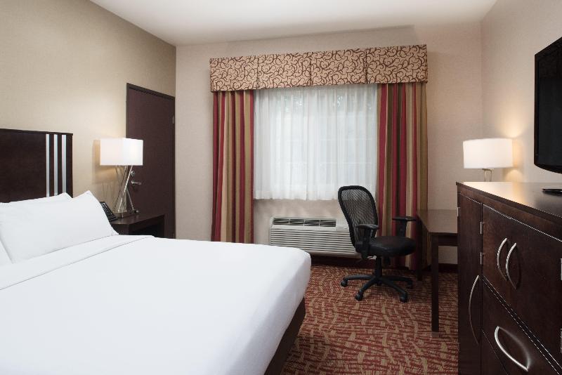اتاق اجرایی با تخت بزرگ, Holiday Inn Express Spokane Valley, An Ihg