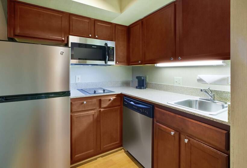 Люкс Кровать Кинг, Homewood Suites By Hilton Daytonfairborn