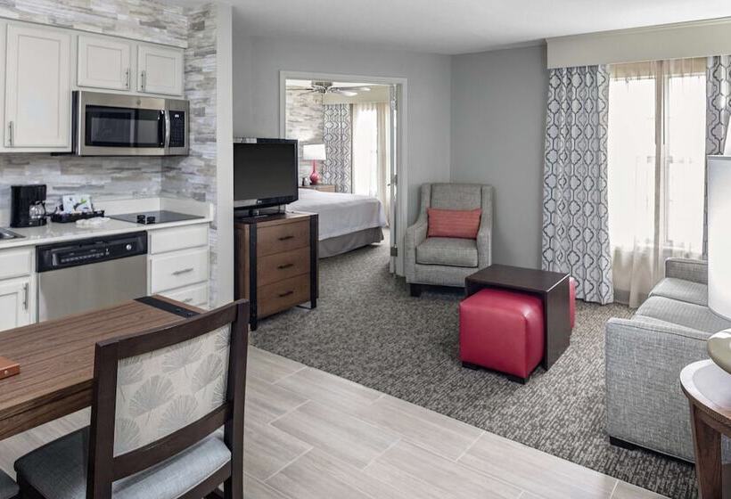 Люкс 2 Спальни, Homewood Suites By Hilton Ft. Worthbedford