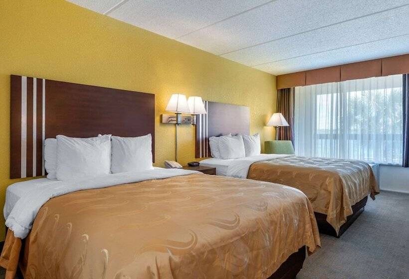 Quarto Estandar, Quality Inn And Suites Palatka Riverfront