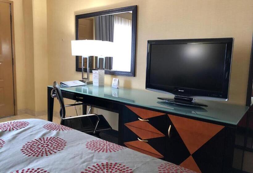 Номер Стандарт 2 Двуспальные Кровати, Ramada By Wyndham San Diego National City