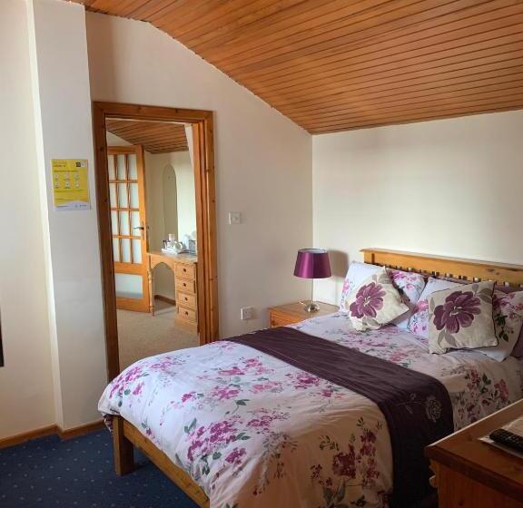 Семейный Номер, Beech Lodge B&b