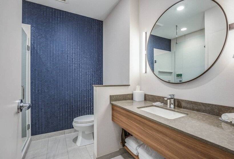 스위트, Fairfield Inn & Suites Whitewater