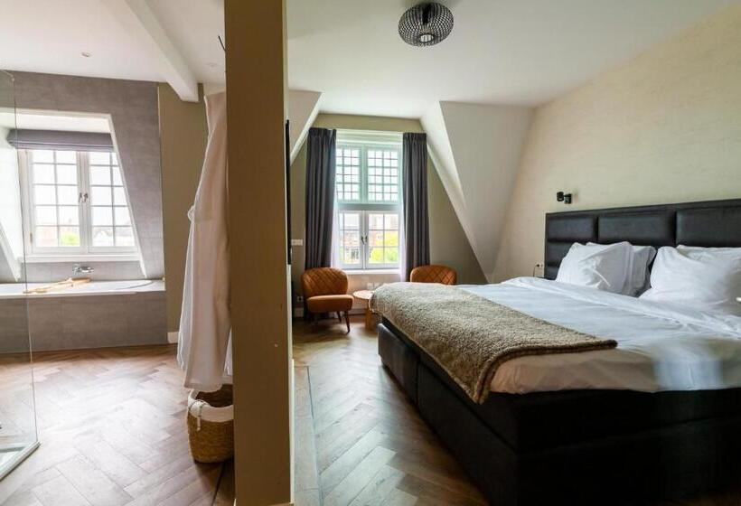 Люкс Deluxe Кровать Кинг, Inn Naeldwyk Torenburg
