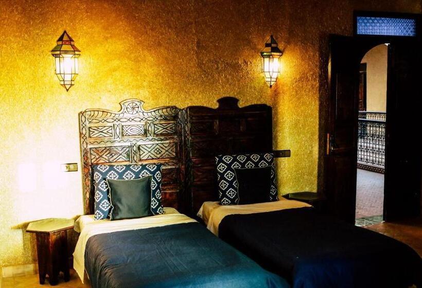 Номер Deluxe с Балконом, Riad Caravasar