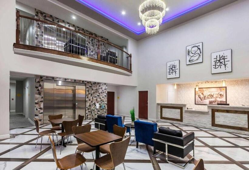 Номер Стандарт Кровать Кинг Адаптированный для Инвалидов, Super 8 By Wyndham Kingwood Houston North
