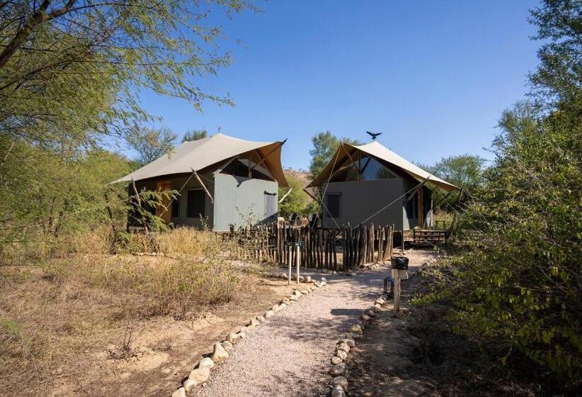 Deluxe Room Mountain View, Trees N Tigers Luxury Wildlife Lodge