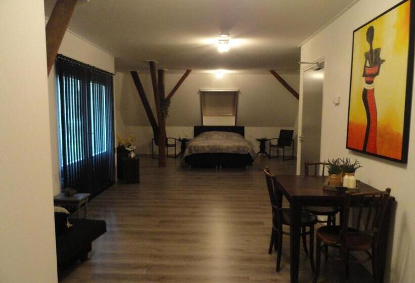 Номер Deluxe, B&b Herberg Foestrum