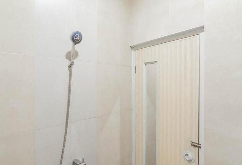 סוויטה, Urbanview Hotel One Family Maribaya By Reddoorz