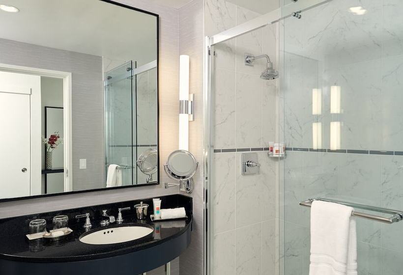 اتاق پرمیوم, Loews Philadelphia