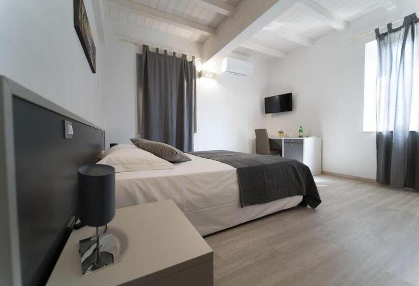 Номер Стандарт, Claudio Rooms