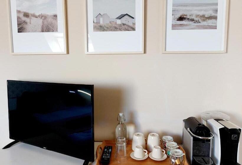 Номер Стандарт Вид на Сад, Chambres D Hôtes Chez L Habitant   Bed& Breakfast Homestay