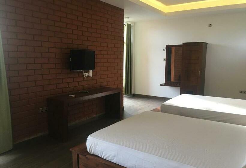اتاق لوکس خانوادگی, Monaara Leisure   Anuradhapura
