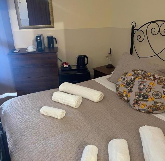 带大床的标准间, Bed And Relax Il Maniero